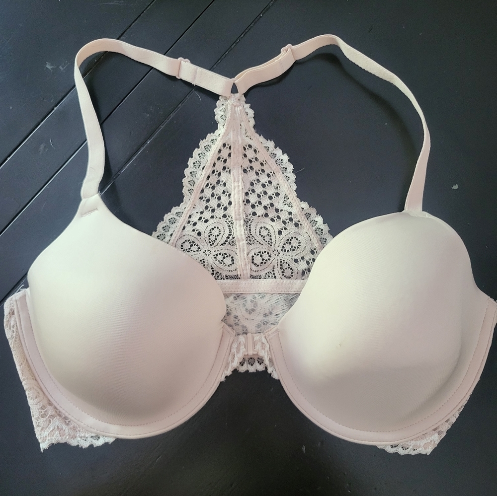 Maidenform Lace Back Bra in Cream